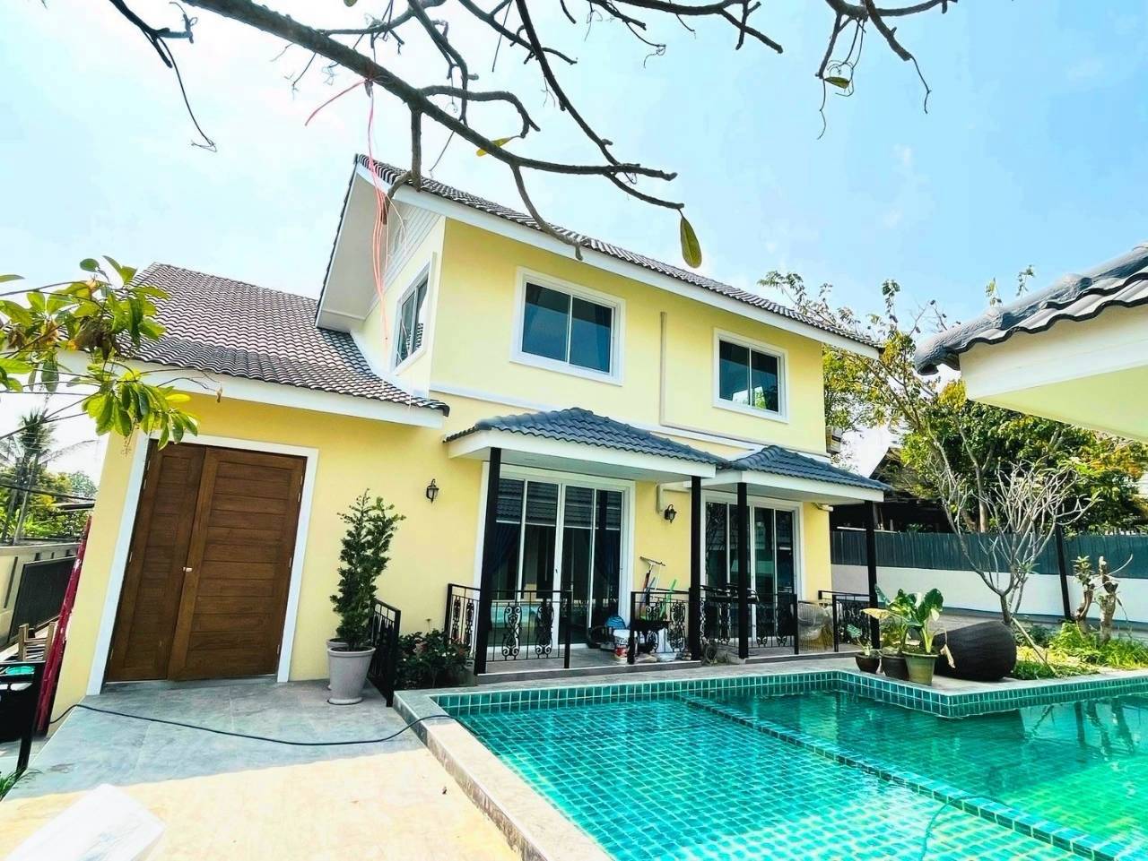 rent739 ให้เช่าพูลวิลล่าใหญ่ เชียงใหม่เลคแลนด์ ใกล้ มช. •
