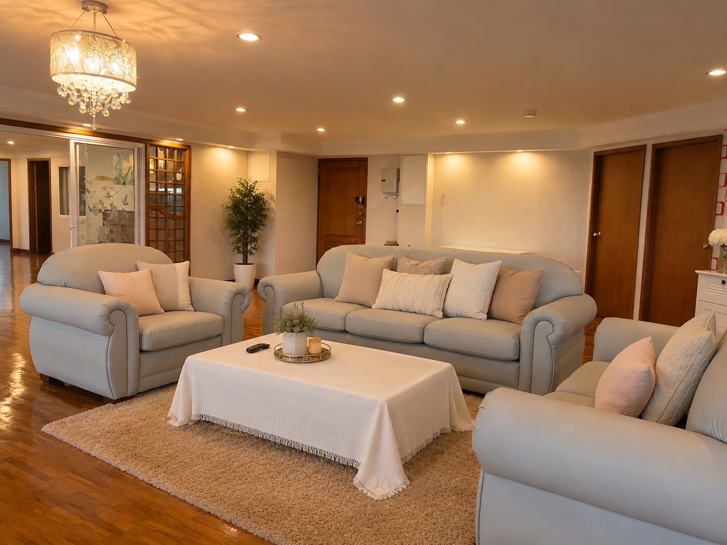 rent675 ให้เช่าคอนโดหรูใจกลางนิมมาน – Hillside 4